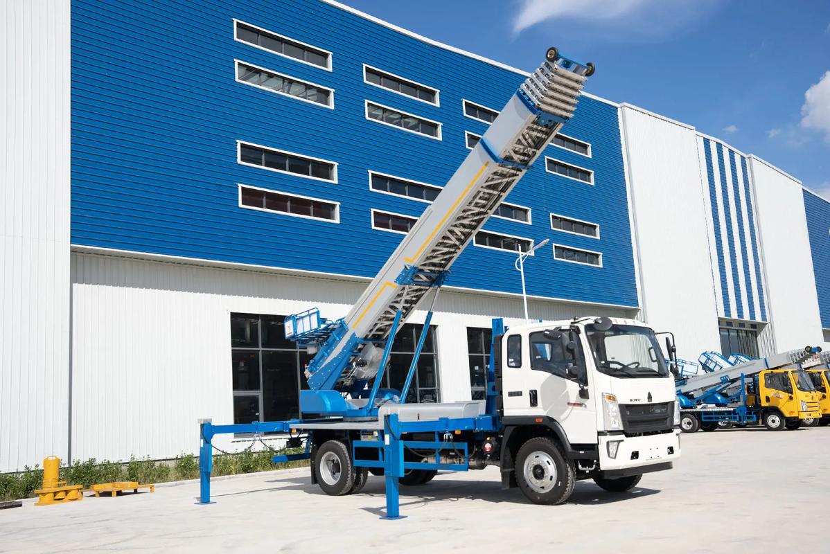 亳州小型云梯车上料车租赁多少钱