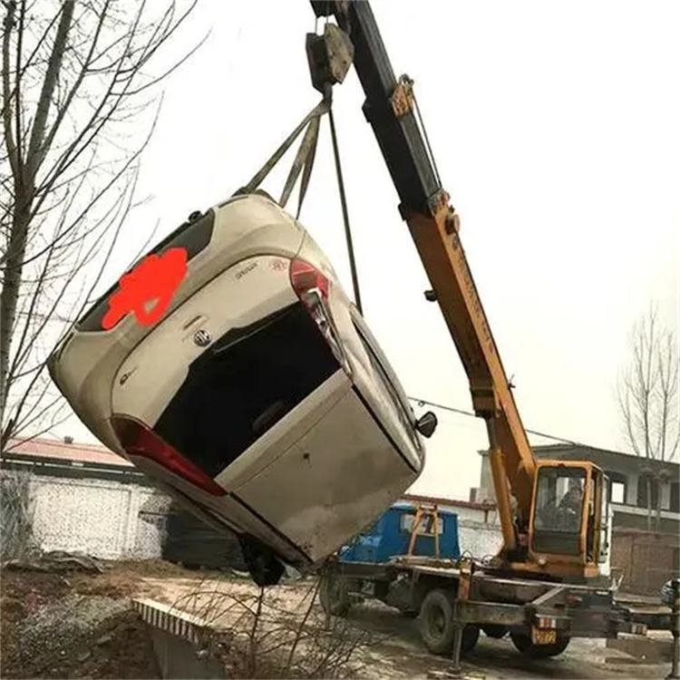 亳州吊车吊轿车租赁指南：如何选吨位、避风险、省预算